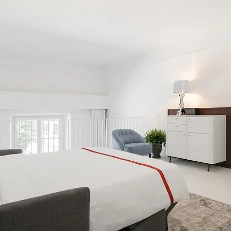 Ruby Bea Hotel
